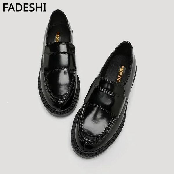 Scarpe eleganti FADESHI Donna Lefu Punta tonda Suola spessa Slip on Tacco alto Slip nero Piccola pelle Taglia 3541 231130