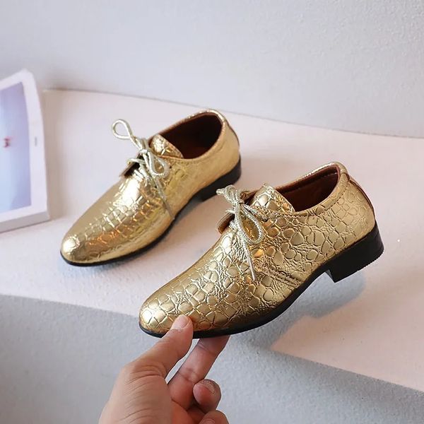 Sapatilhas crianças meninos de couro sapatos ouro estilo britânico para festa casamento baixo salto rendas até crianças moda estudante desempenho 231129