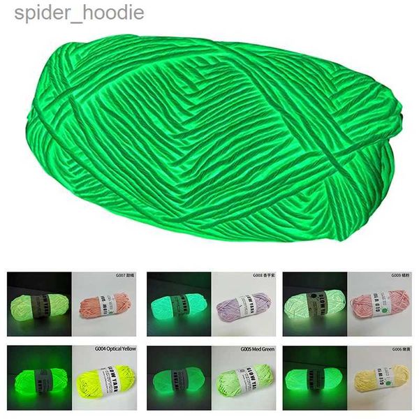 Yarn Novel Functional Yarn Glow in the Dark Polter Luminous Yarn 2mm for Knitting Sweater Hat Glowing Yarn L231130