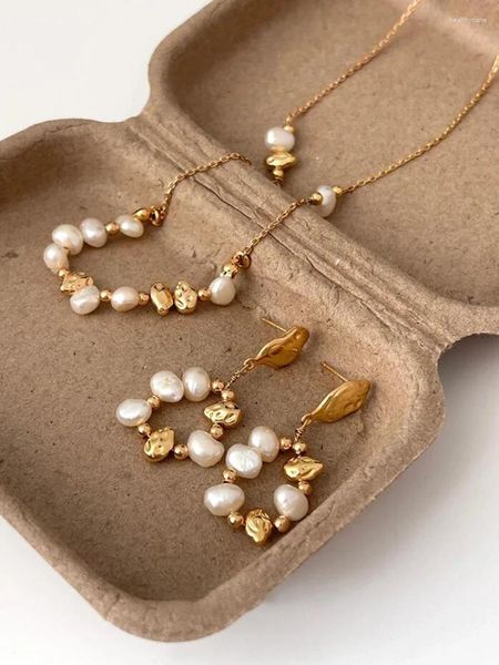 Ожерелья с подвесками Peri'sbox Элегантное позолоченное нерегулярное кованое ожерелье из бисера с жемчугом в стиле барокко для женщин Пресноводные свадебные украшения