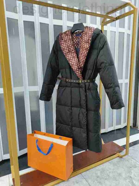 Piumino da donna di design piumino di lusso di design da donna, spesso caldo in autunno e inverno cappotto di moda coreano super casual con cappuccio. HYSZ