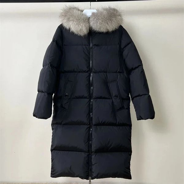 Piumino da donna Parka invernale 2023 90 piumino d'anatra bianco imbottito cappotti lunghi Piumini con collo di pelliccia staccabile 231130