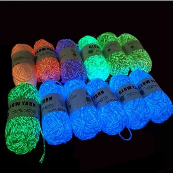 Fio funcional luminoso fios lã de lã brilho no luminoso fios de algodão luminosa chapéu de camisetão de lenço de lenço de lenço de mão ferramentas de tricô l231130