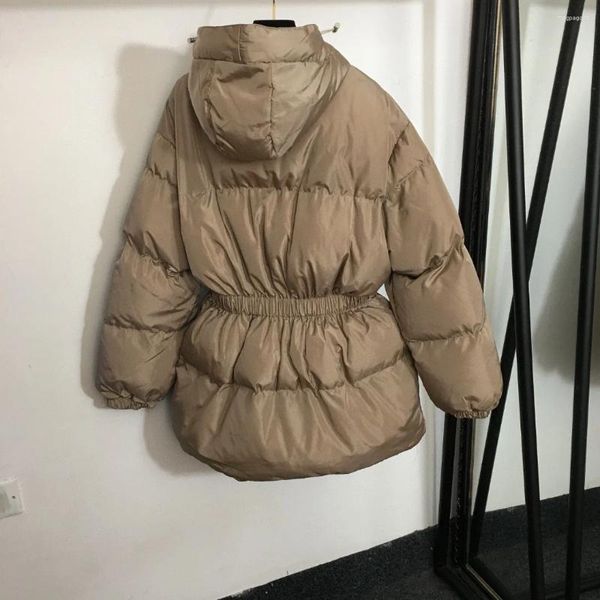 Casacos de trincheira femininos outono/inverno cintura desenhar plissado fino algodão-acolchoado jaqueta wear moda casual com capuz longo casaco topo 6884