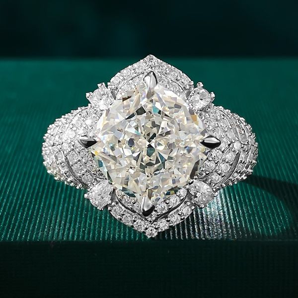 Choucong Anéis de casamento de marca exclusiva Nobel Jóias Soild 100% 925 prata esterlina almofada formato branco moissanite diamante feminino anel de noiva para presente de amante