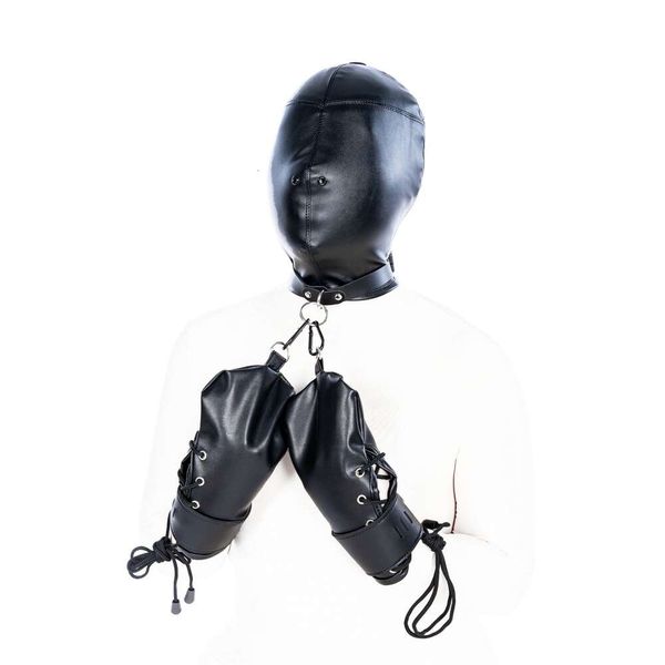 Prodotti per massaggi BDSM Schiavo Bondage Giocattoli sexy Set di pelle Benda Cappuccio Maschera con manette Guanti per coppie Restrizioni Collare Giochi fetish