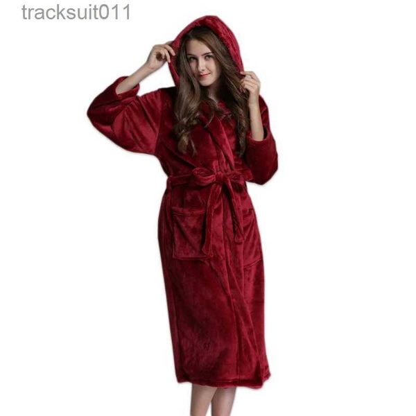 Männer Roben Plus Größe mit Kapuze Sexy rote Bademäntel Frauen verdicken Flanell Paare Kimono Roben Männer lange Schlitten Morgenmantel 51 L231130