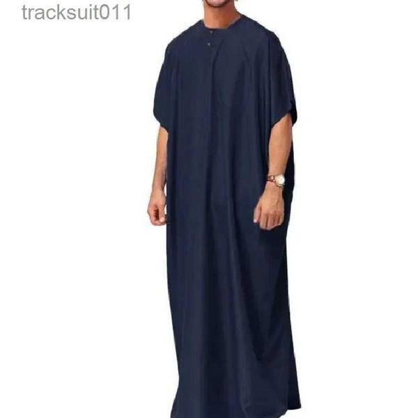 Erkeklerin Kısa Sle Loose Retro Robes Abaya Dubai Orta Doğu İnce Giyim Yeni 2023 Erkek İslam Arap Kaftan Vintage Sold S-5XL L231130