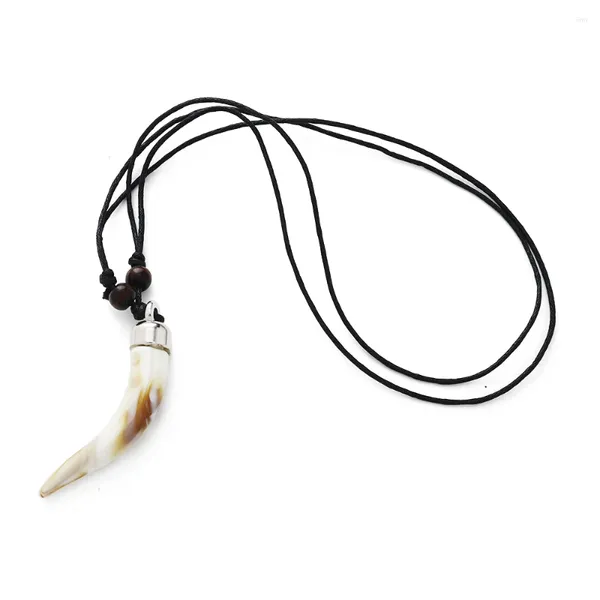 Collane con pendente 1 pz Immitation Yak Bone Resina Lupo Dente Charms Con Cavo Di Cera Nera Collana Amuleto Fortunato Per Uomo Donna Gioielli