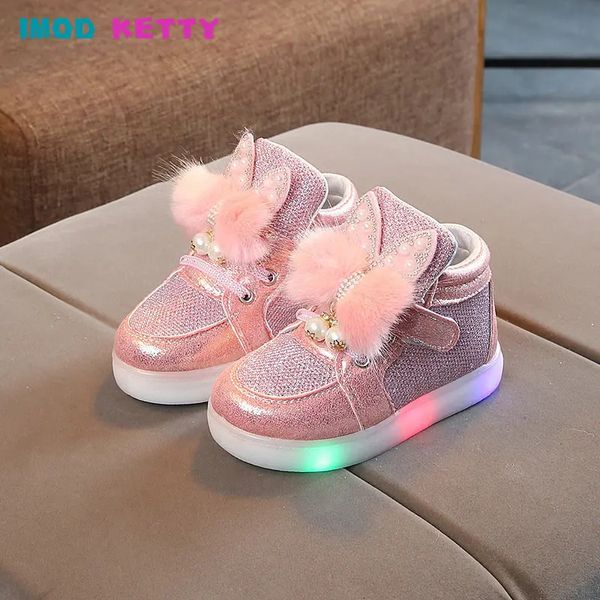 Sneakers Kinderschoenen Lente En Herfst Led Gloeiende Sneakers Meisjes Lichtgevende Baby Kid Schoenen Kleurrijke Diamanten Cartoon Baby Schoenen 231129