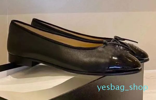 Sandalen von höchster Qualität, Boutique, edler klassischer Vintage-Tanzschuh aus echtem Leder, neu