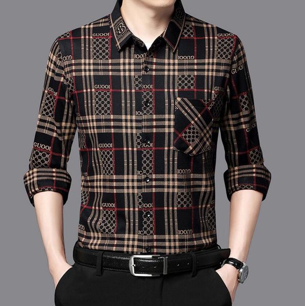 Designer Herrenhemden Business Fashion Casual Classic Bberry Sleeve Shirt Herren Frühling Slim Fit Chemises Marque Kleidung Stylist Luxus