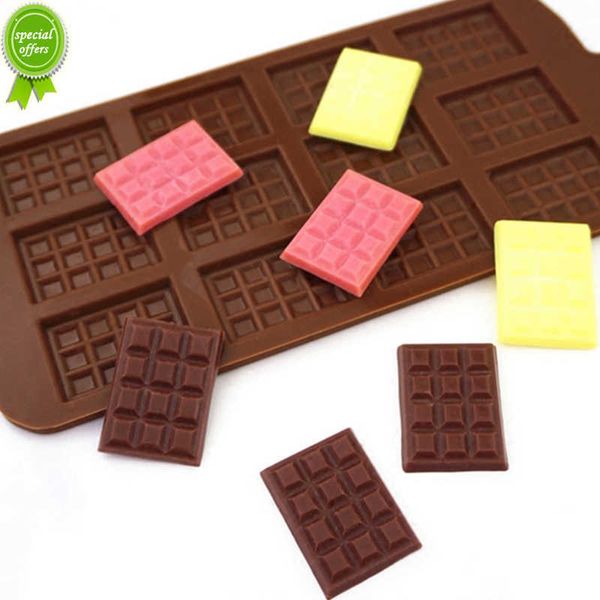 Nuovo stampo per cioccolato Stampo per ciambella in silicone Muffin Cupcake Ciambella antiaderente Stampo antiaderente Cottura Waffle Pan Vassoio Gadget da cucina