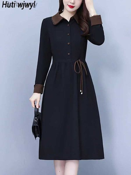 Abiti casual di base 2023 Autunno Inverno Vintage Nero Colletto formale Midi Abiti Donna Elegante Vestito aderente da partito Coreano Chic Prom Night DressL231130