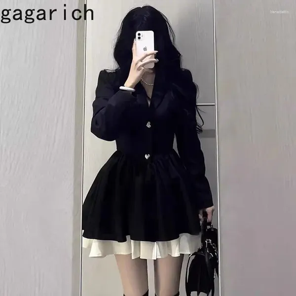 Sıradan Elbiseler Gagarich 2023 Kadın Sonbahar Kış Hepburn Siyah Takım Uzun Kollu Elbise Vintage Wear Fransız Prenses A-line Kısa Vestidos