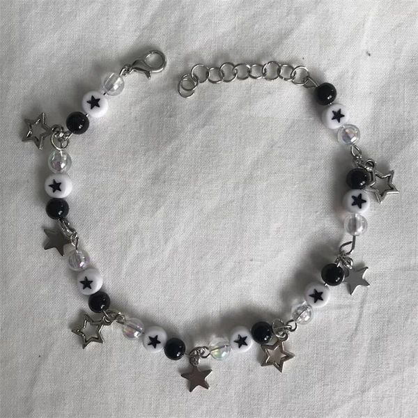 Link pulseiras estéticas y2k artesanal charme pulseira estrelas preto e branco stargirl frisado