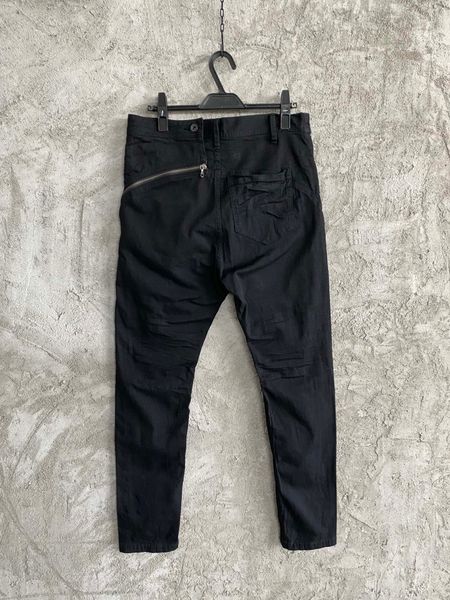 2023 yeni varış erkekleri sıkıntılı yırtık sıska siyah tasarımcı kot pantolon ~ ABD boyutu 30-36 jeans ~ Üstleri Kalite Erkek Motosiklet Moto Biker Biker Biker Causal Denim Pantolon Hip Hop Kotu