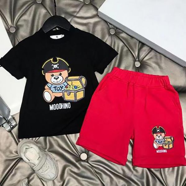 Fashio designer Set di abbigliamento per bambini T-shirt Little Pirate Bear cammello monogramma pantaloncini moda marchio di moda britannico estate tesori per bambini cotone due pezzi A