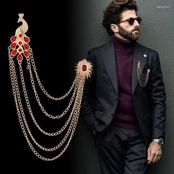 Broschen Retro Brosche Pin Abzeichen für Männer Anzug Peacock Quastenkragen Stifte mit Kettenhemd Kristall Corsage Luxusschmuckzubehör Accessoires