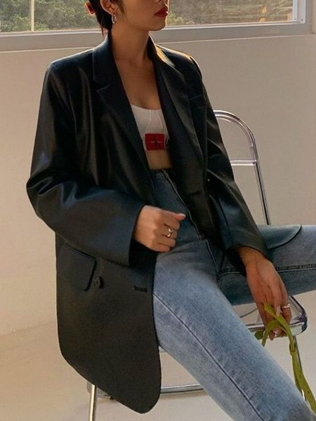 Женская кожаная искусственная корейская черная мототовая куртка винтаж теплый женский костюм Blazers Streetwear Ladies Fashion Trend Thin Biker Coats 230131