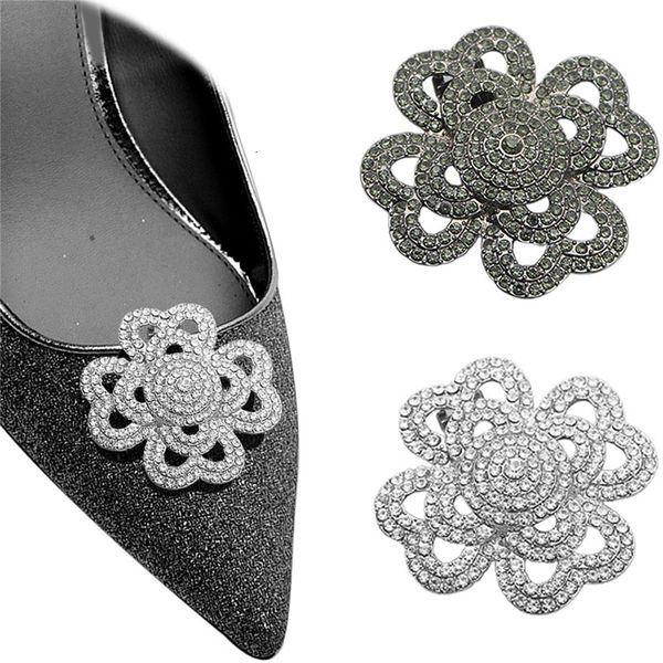 Schuhteile-Zubehör, klassische Clips, 4 Blütenblätter, Blumenverzierung, Metalldekoration, Hochzeit für High Heels, 2 Stück 230202