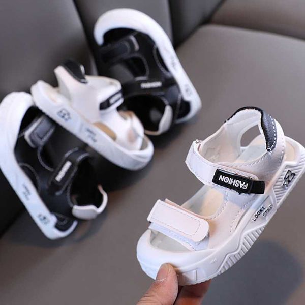 Sommer Neue Baby Jungen 0-1-2 Jahre Alt Anti-kick Weichen Boden Kleinkind Strand Schuhe Weiß schwarz Kinder Sandalen für Jungen