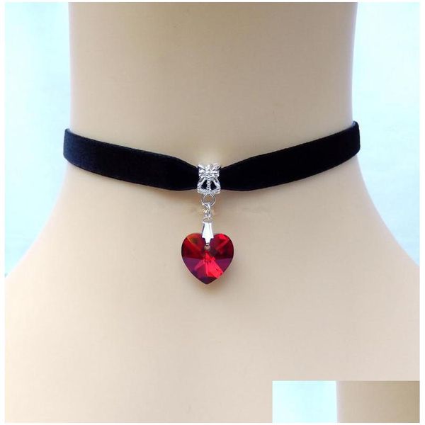 Chokers Luxury Love Desejo Colar de cristal Mulheres Retas de fita preta em forma de cora￧￣o Retas de fita preta para mulheres Valentines da dh5bw