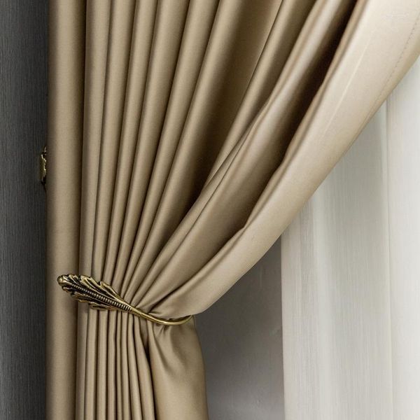 Cortina Europa Europa Curtaias de tecido brilhante para sala de jantar de jantar de luxo de luxo de janela grossa de parede francesa