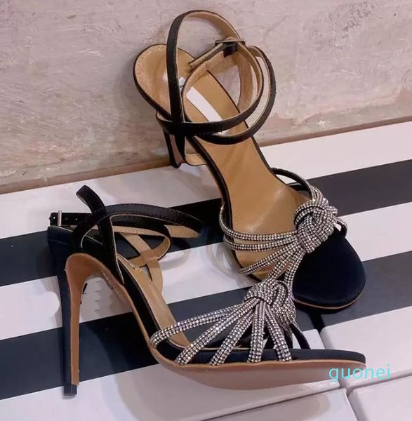 Sand￡lias Flash Sand￡lias para designer de moda feminina STILETTO SAPELA TIROKLE SHUPS de 9,5 cm de altura Sapatos femininos de alta qualidade de couro genu￭no