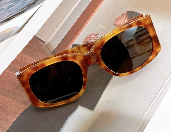 Büyük Gözlükler Güneş Gözlüğü Sarı Kahverengi Kaplumbağa Kadın Erkek Tasarımcı Gölgeler Sunnies UV400 Koruma Gözlük Kutu