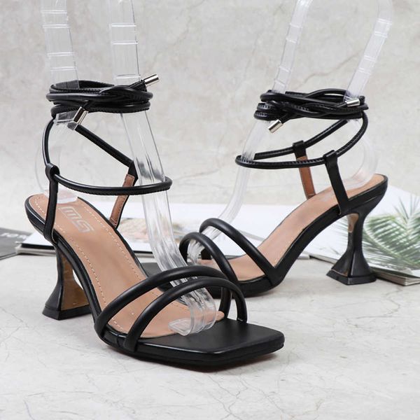 Kleid Schuhe Damen Sandalen Fersenschuhe 2022 Sommer Gladiator Schnürung Damen Heels Weiß Sexy Karree Knöchelriemen Damen Sandaletten G230130