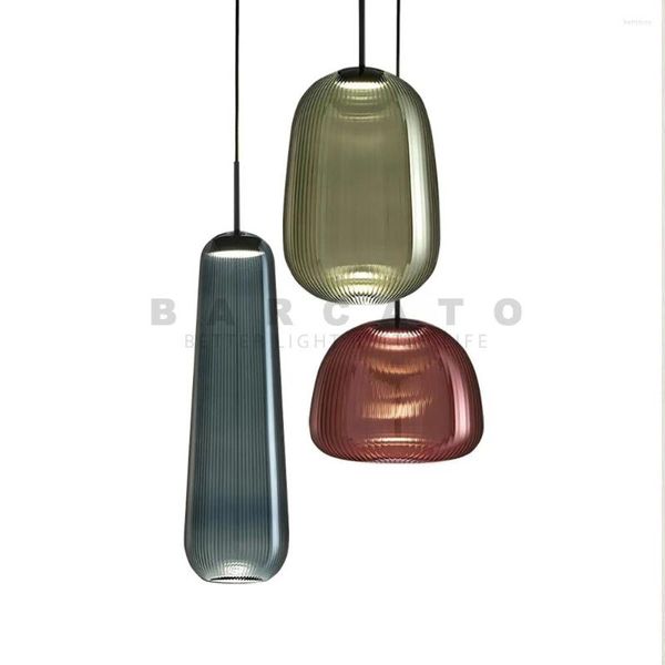 Chandeliers LED de vidro Luzes pendentes nórdicos decoração industrial pendurada no quarto infantil cozinha jantar de cozinha ao lado de uma lâmpada