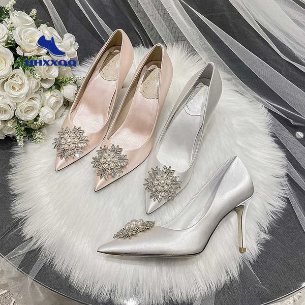 Kleidschuhe Weiße Hochzeitsschuhe weiblich 2022 Neuer Stil Strass Perlenkleid Bankett High Heels Satin Große Größe Brautjungfer Hochzeitsschuhe G230130