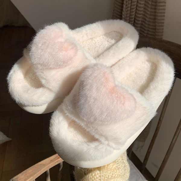 Coração Amor Mulheres fofas de pele quente Abertura do dedo pluxush Slipers de espuma Slippers em casa Sapatos internos de inverno 230203