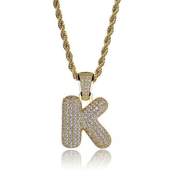 Collane con ciondolo Lucky Sonny Prezzo di fabbrica Bling CZ Micro iniziali pavimentate Nome personalizzato Bubble Letters Pendenti Gioielli hip-hop da uomo