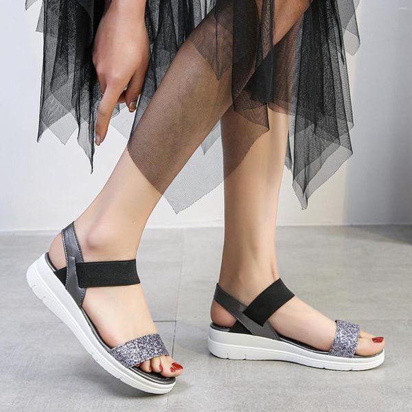 Sandálias jaycosin feminino 2023 lantejoulas de peixe praia sapatos romanos moda moda shinestone salto baixo chinelos de fundo grossos