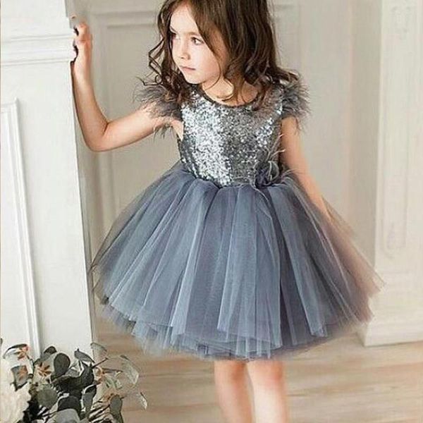 Abiti da ragazza Bambini Puffy Glitter Flower Gonna in tulle Abito da principessa con paillettes Maniche di piume senza schienale Matrimonio per bambini