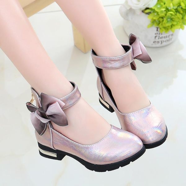 Sportschuhe Kinder High Heels für Mädchen Glitzer glänzender Bogenprinzessin weiche Sohlen Koreanische Version Single Kinder -Turnschuhe