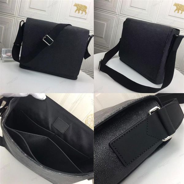 Borsa a mano L 44 000 Disponibile in due misure borsa messenger di grande capienza Tracolla regolabile 2 tasche porta iPad integrate231W