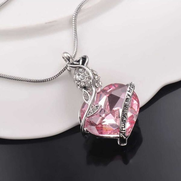 Подвесные ожерелья высококачественный хрустальный сердце розовая цветочная кремация пепельная ожерелье на память Мемориал Урн Подвесное колье для женщин. Лучшие подарки G230206