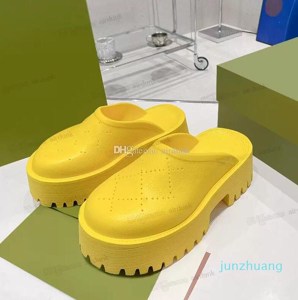 2022 Luxurys Designer-Sandalen für Männer und Frauen, klassische Blumenmuster, 234 Slides, flache Schuhe, Leder, Gummi, Plateau-Flip-Flops, Ausrüstung, hochwertige Böden, Strand-Clogs, Slipper