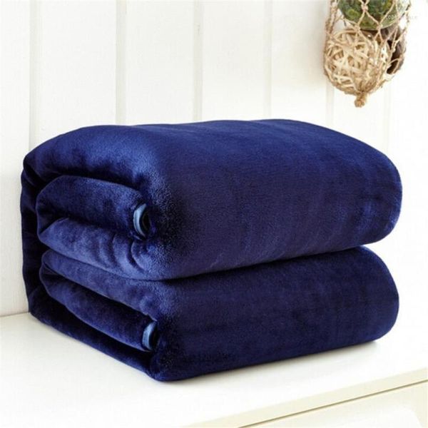 Coperte 50x70 cm Portatile Solid Air Divano Biancheria da letto Getta Coperta di flanella Inverno Caldo Super Soft Lenzuolo per bambini Tessili per la casa per bambini