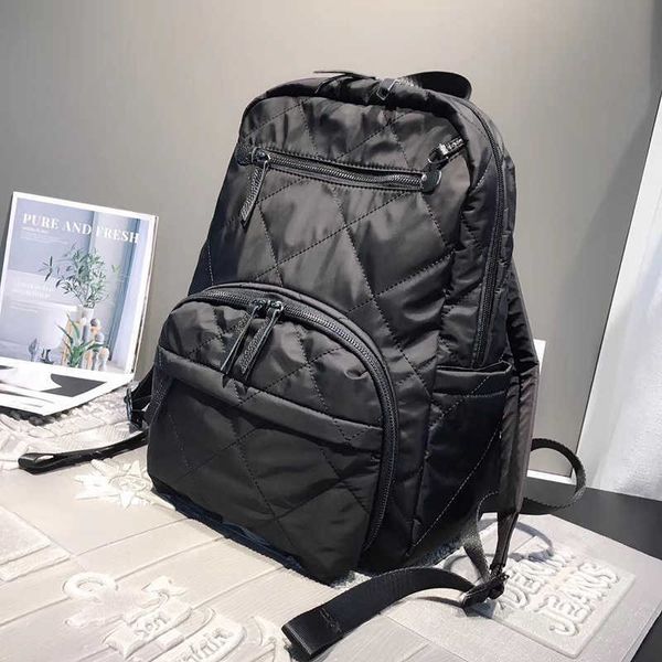 Bolsas escolares Lazer Novo Backpack neutro de nylon de nylon de grande capacidade