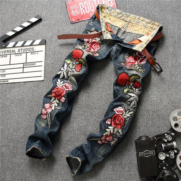 Jeans de jeans Moda de inverno rosa rosa bordada jeans reto Slim fit jeans jeans Biker jeans calça