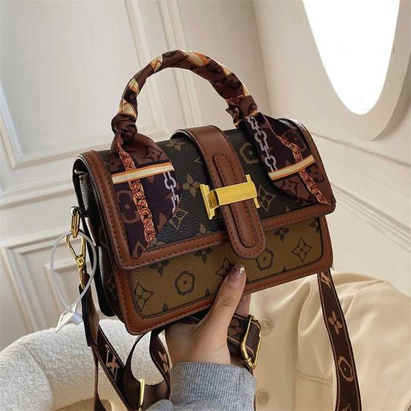 2023 Borse Clearance Outlets famiglia nuova atmosfera moda femminile monospalla diagonale croce portatile sciarpa di seta piccola borsa quadrata donna