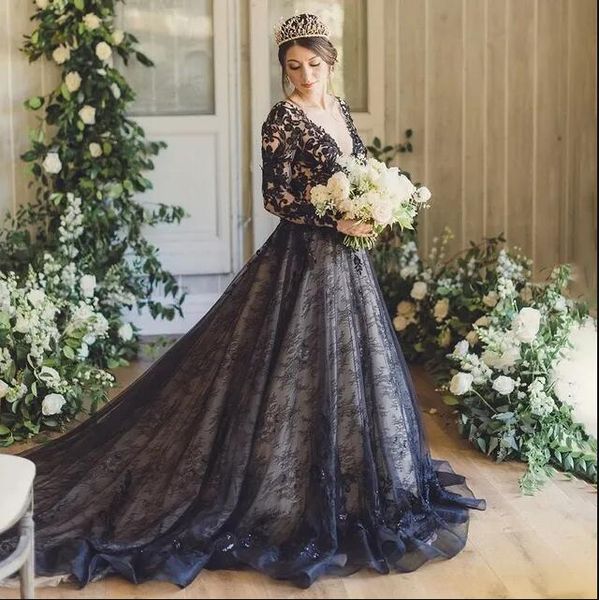 Abiti da sposa gotici in pizzo nero A Line maniche lunghe scollo a V Backless Garden boho Abiti da sposa Appliqued Vestido De Novia