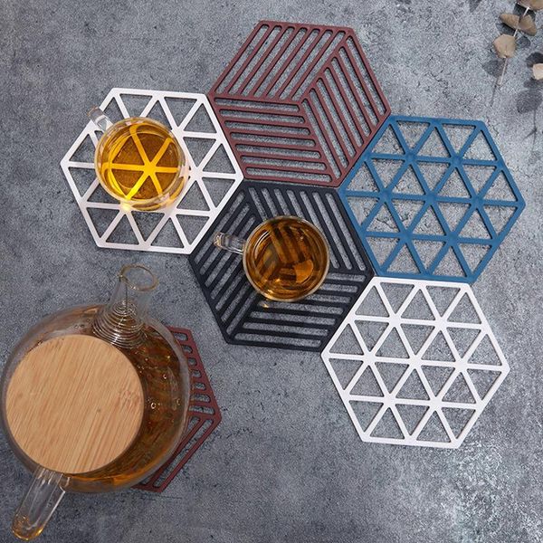 Tischsets Pads Hexagon Pad Wärmeisolierte Schüssel Tischset Tasse Geschirr Isoliermatte Home Decor Küche ToolMats PadsMats