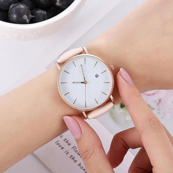 Нарученные минималистские календарь Quartz Watch for Women Men Mass Fashion Lady Lady Casual FemininoWristwatches