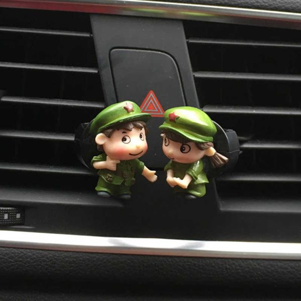 Decorações clipe de perfume de carro casal casal uniforme militar fragrância ar ventuador de ventilação decoração decoração de decoração acessórios de interiores automáticos 0209