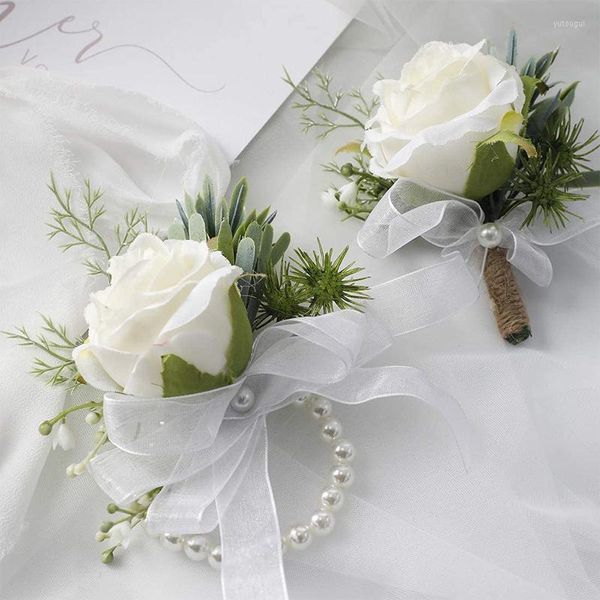 Flores decorativas Rosas de seda brancas Corsage de pulso Boutonnieres de dama de dama de noiva Acessórios artificiais